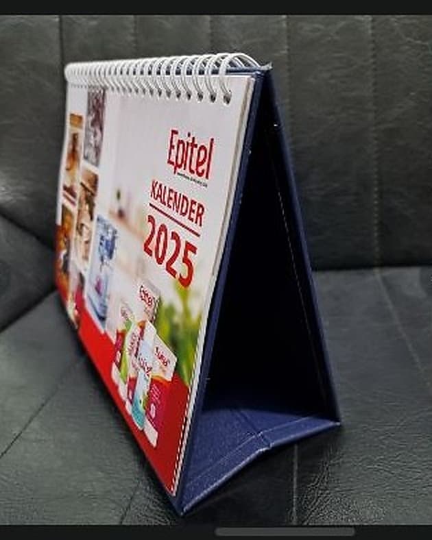 Kalender Duduk/Meja — foto 3 dari 4