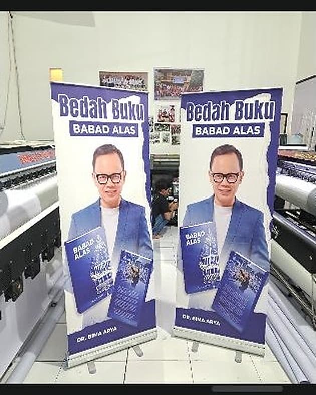 Roll Banner — foto 5 dari 6